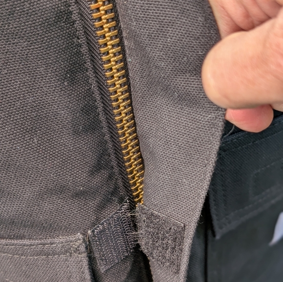 Carhartt Black 6 Pocket Jacket - Picture 10 of 13